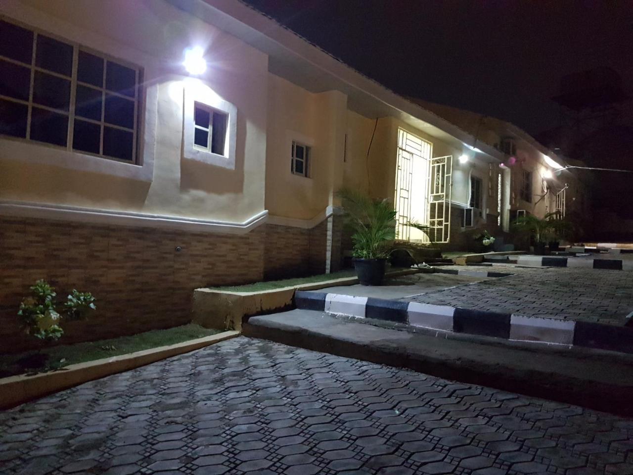 Rock Towers Apartments Abuja Exterior photo